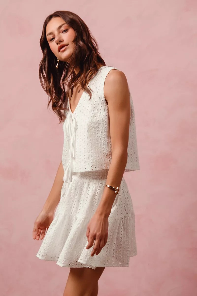 SO ME Floral Eyelet Lace Tie Front Vest