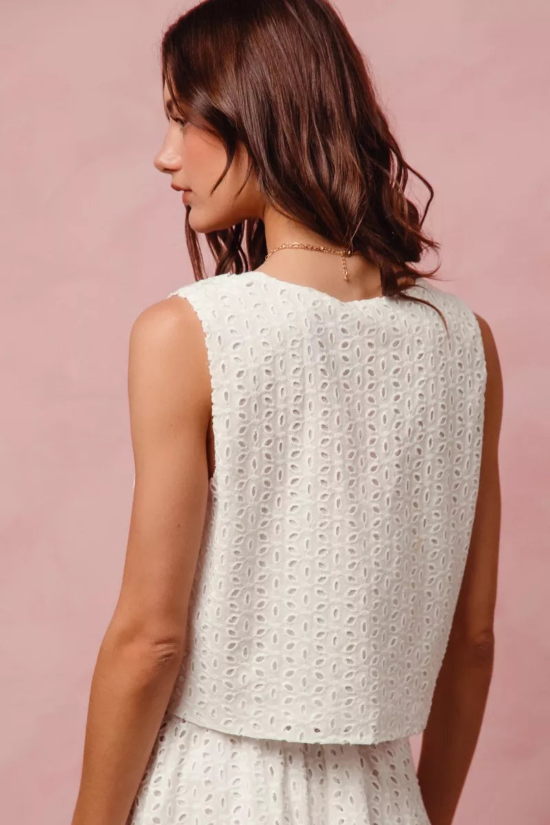 SO ME Floral Eyelet Lace Tie Front Vest