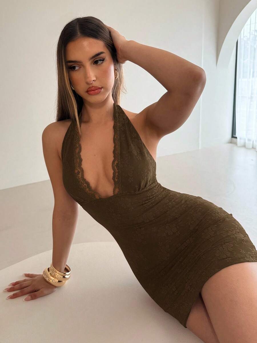 Aloruh Lace Dress