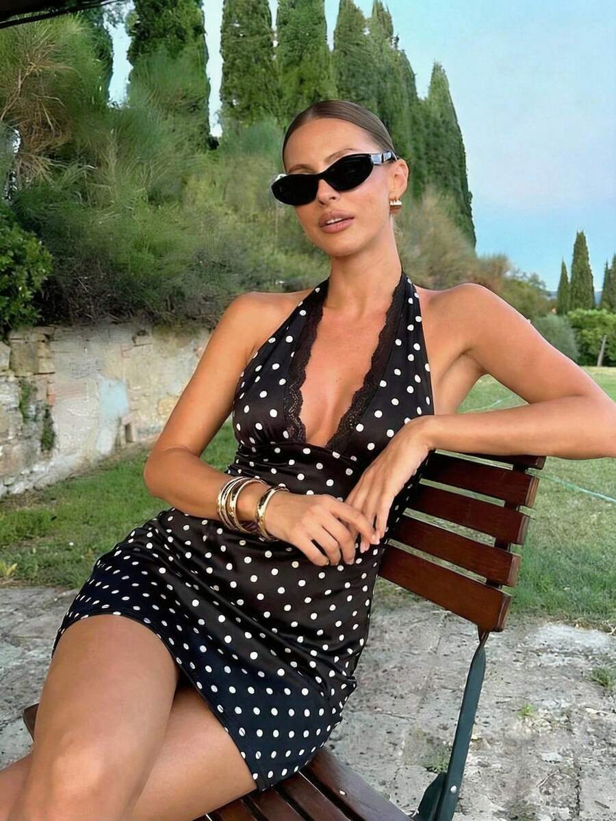 Aloruh Lace Dress
